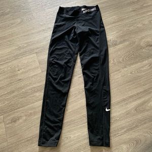 Nike Pro leggings